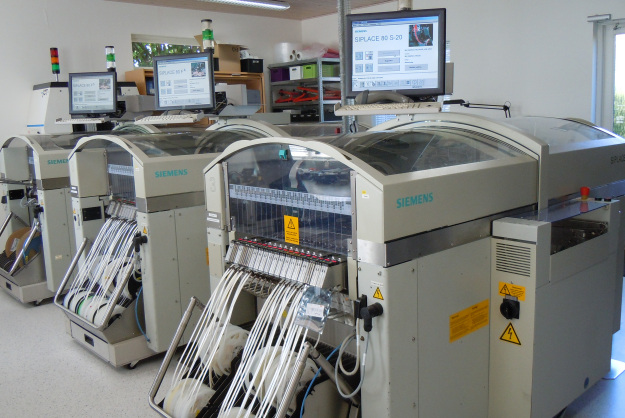 PCB montering med Siemens Siplace maskiner